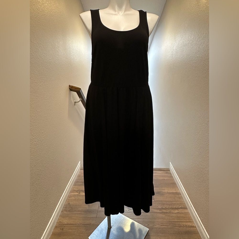 Torrid 2 Plus Woman’s Black Sleeveless Knit Dress Pockets NWT
